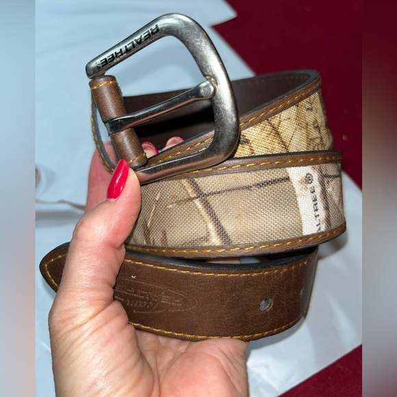 REALTREE Brown leather CAMOUFLAGE BELT Silver Buckle 95001K/200,  MENS 34-34 MED - Picture 5 of 16